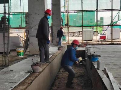 霍爾果斯消費(fèi)電子產(chǎn)業(yè)園百萬平米標(biāo)準(zhǔn)化廠房建設(shè)穩(wěn)步推進(jìn)